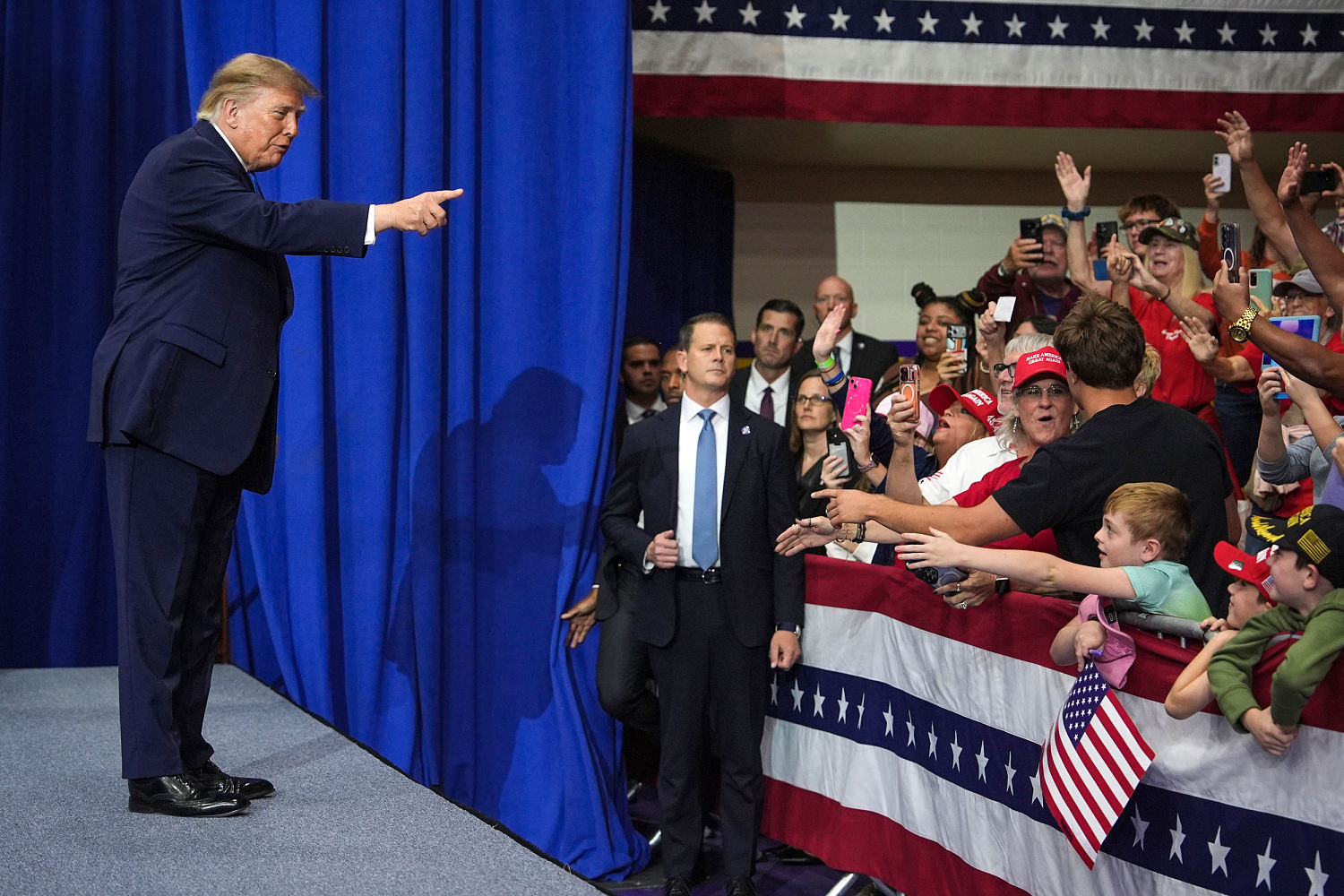 Republicans fight red-state midterm chaos with hundreds of millions in late money