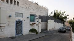 Most UK diplomats to leave East Jerusalem consulate, Israel says, as Miliband says ‘vital services’ to remain