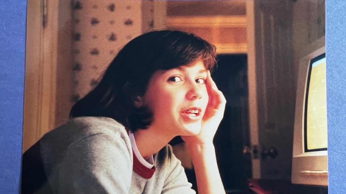 People Reveal The Wildest Things Their Parents Let Them Do In The Early Internet Days And… Wow