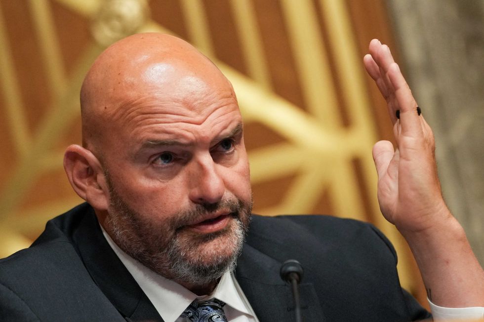 ‘Like arguing with a toddler’: Insiders say life with estranged senator is ‘soul-crushing’