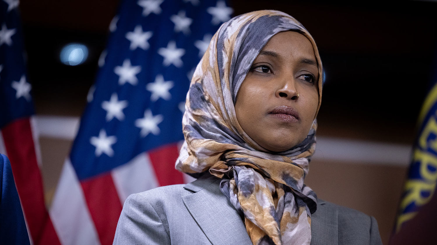 Federal agents search Rep. Ilhan Omar’s home in ongoing criminal probe