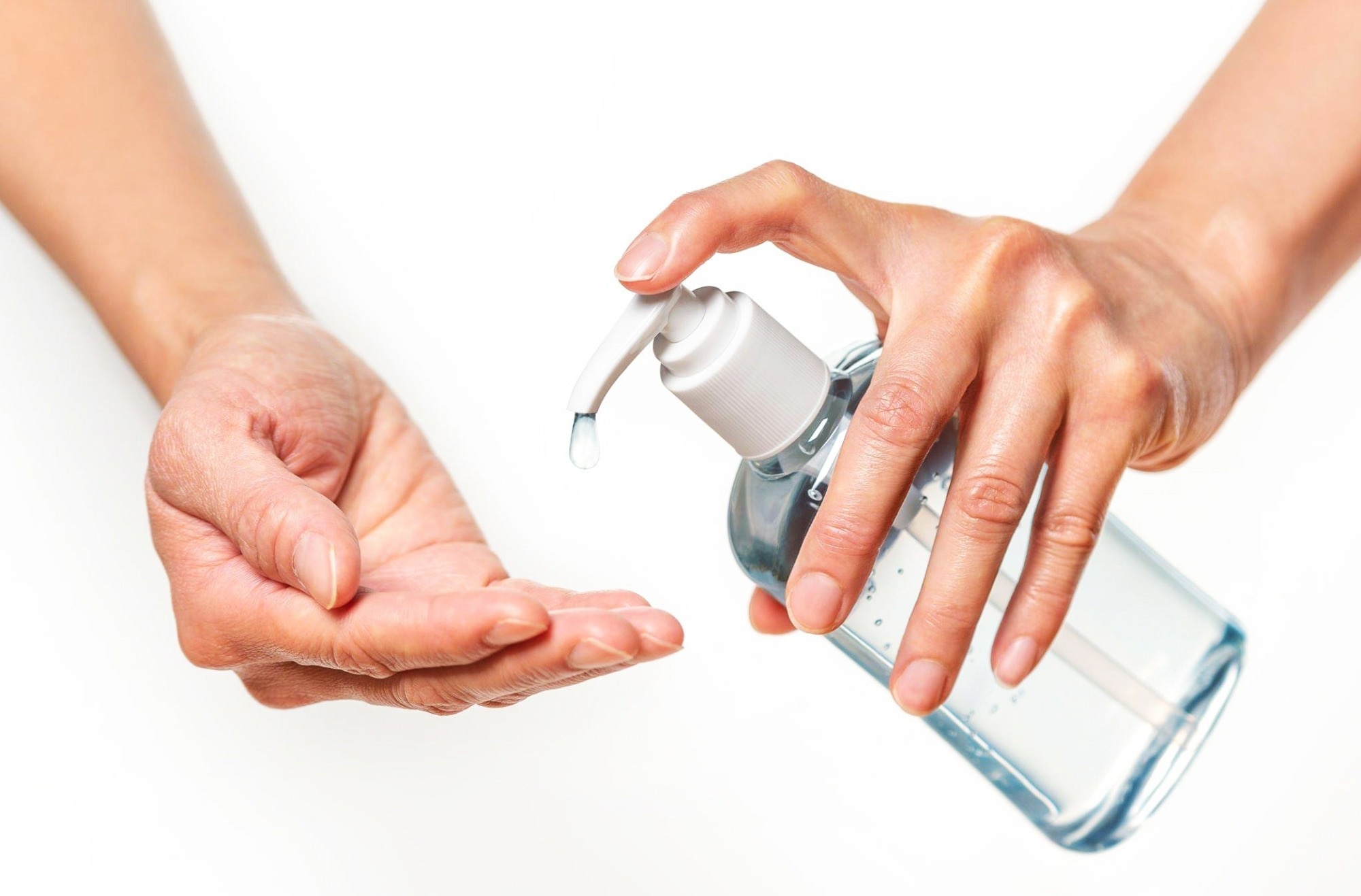 Does the type of hand sanitizer matter? A study involving 568 people suggests it might