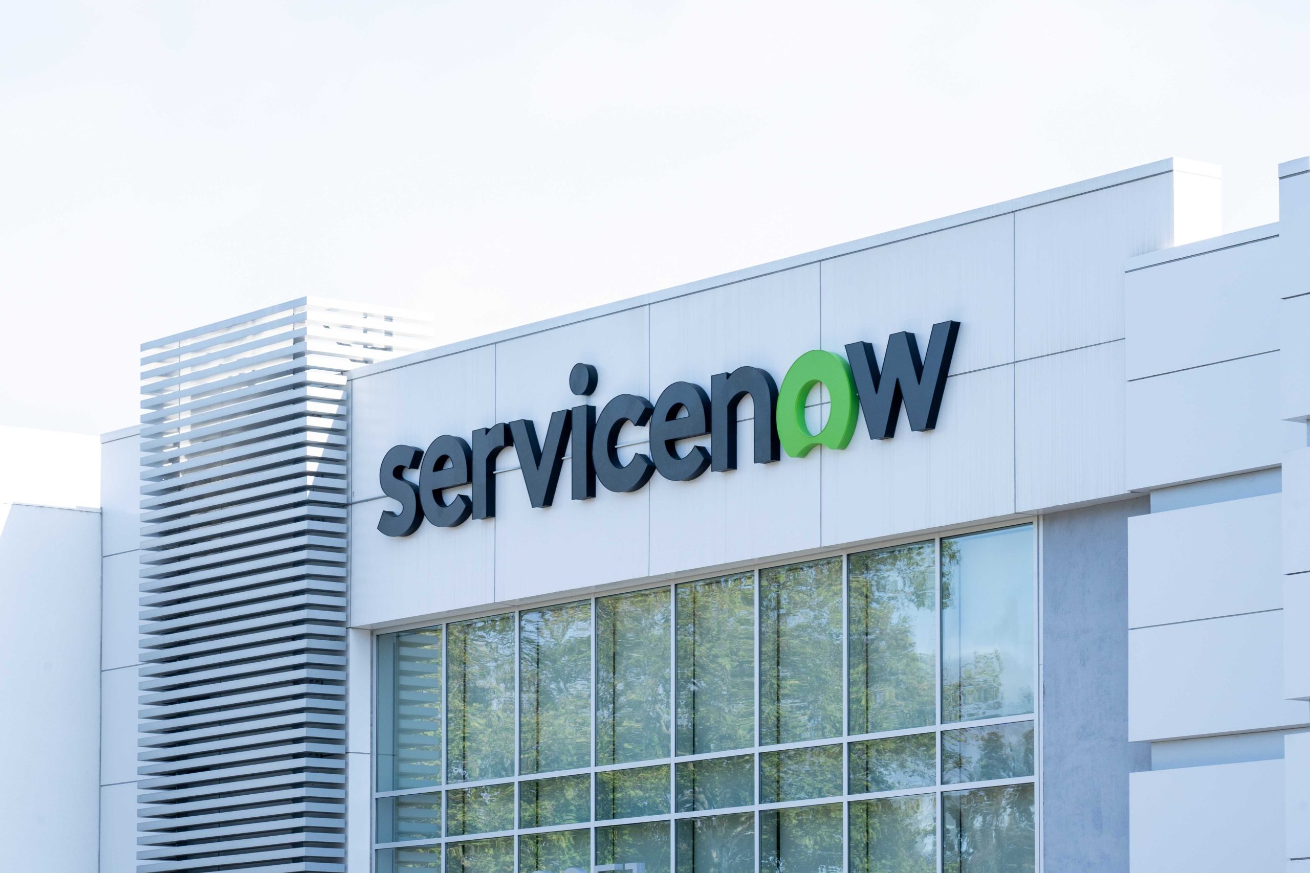 ServiceNow makes it easier to build AI agents, gives them verifiable identities