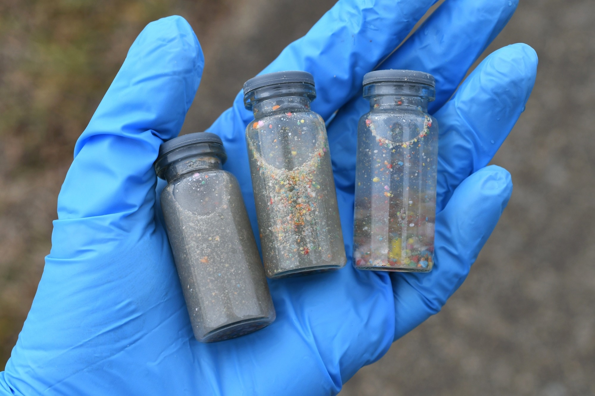 Scientists discover water-triggered reactions that may explain microplastic harm