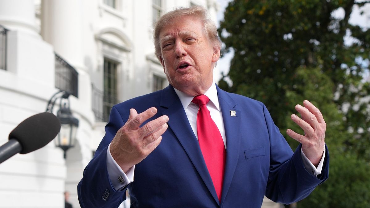 Trump didn’t accuse Ukraine of election interference after strikes on Russian ‘bot farms,’ despite claims
