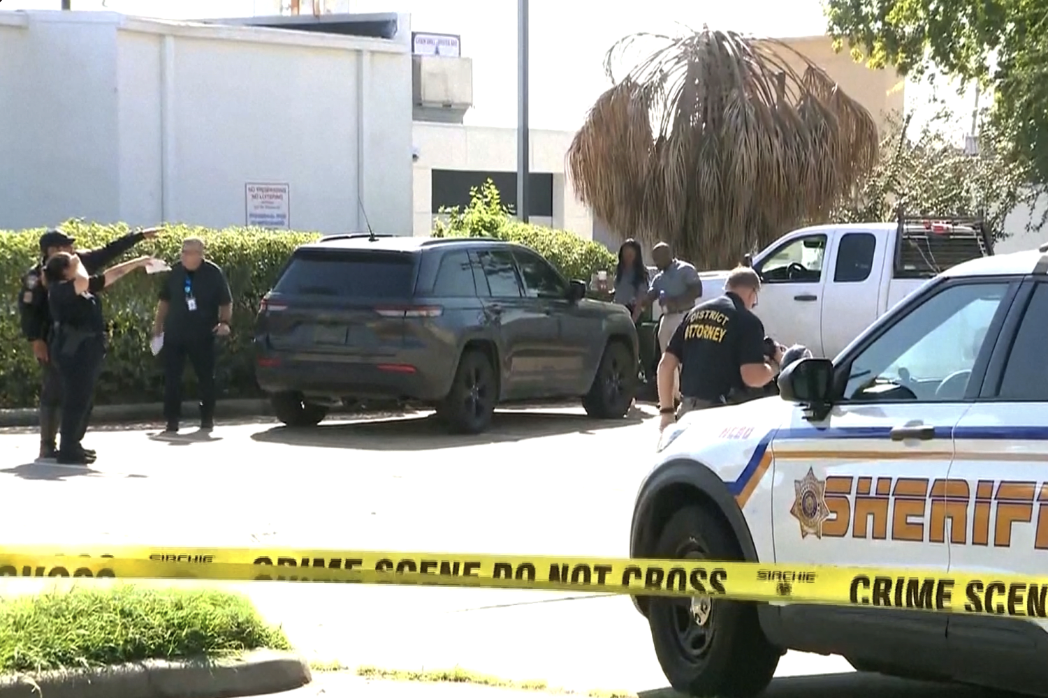 Immigrant ICE was seeking when its agent hit a man with its SUV has been dead since 2017, family says