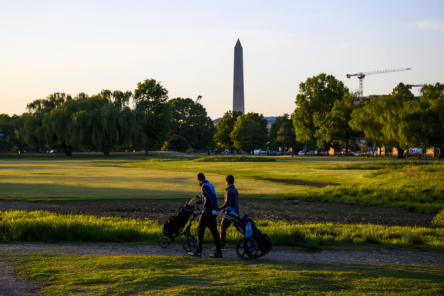 Trump announces plans to renovate D.C. golf course amid legal battle
