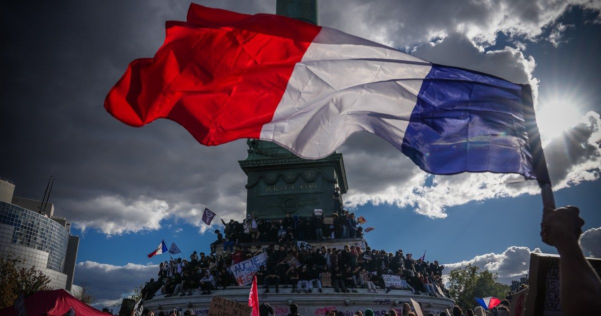 France’s growing debt woes: How bond markets set countries’ borrowing costs