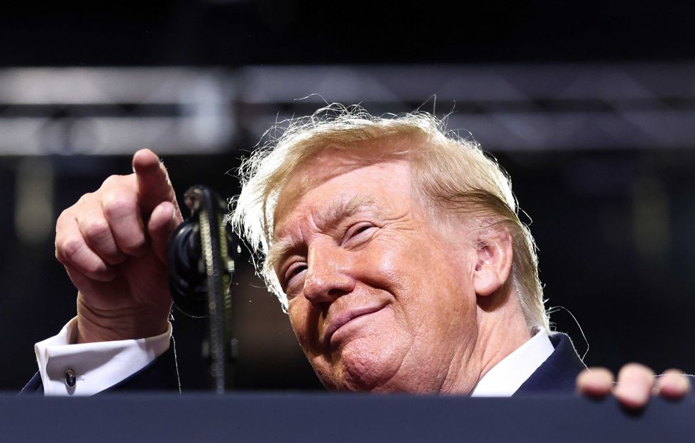 Rosie O’Donnell skewers Trump’s bizarre new rally obsession: ‘What comes next?’