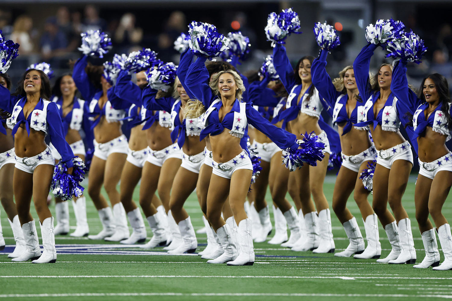 The Dallas Cowboys cheerleaders are unionizing