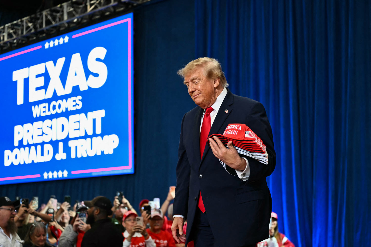 Trump fights for votes in Texas and deadlock in Israeli election: Morning Rundown