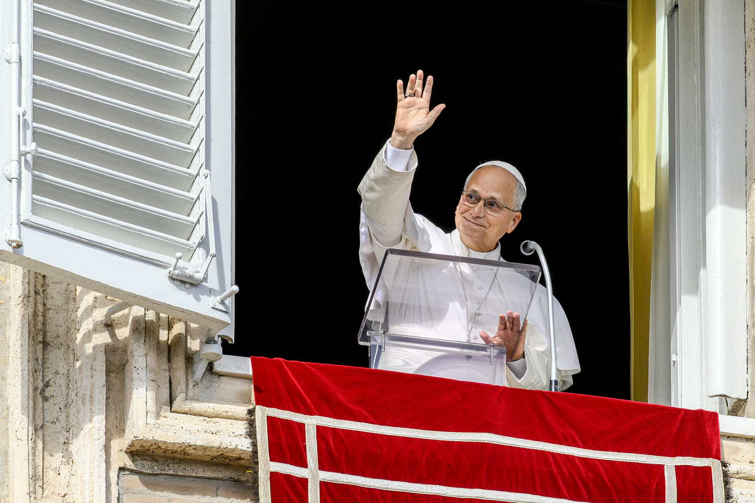 Pope Leo requested an absentee ballot in Illinois to vote in the midterms